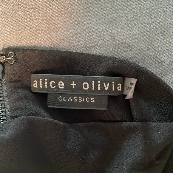 Alice + Olivia black top XS classy - Picture 8 of 9
